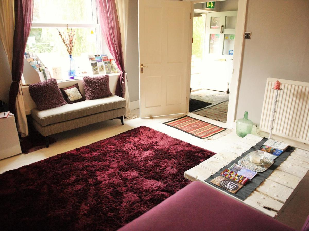 ويلْزْ Worth House Bed And Breakfast المظهر الخارجي الصورة